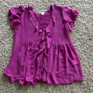 Joie women’s pleated fuchsia ruffled Blouse size small